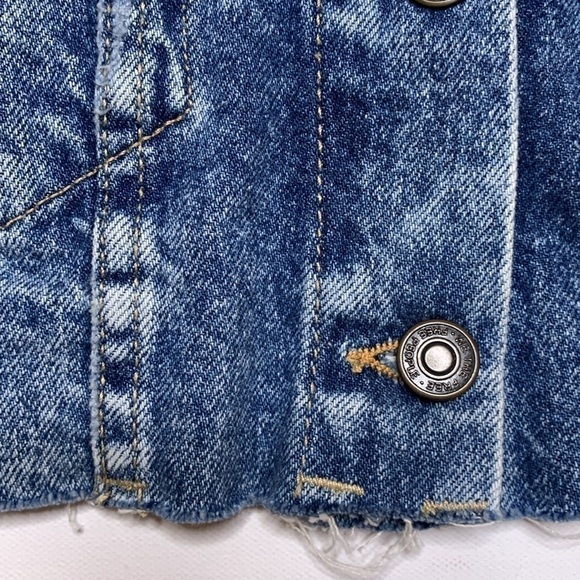 Free People Ollie Femme Trucker Cropped Denim Jacket - Picture 4 of 8